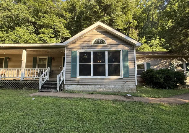 Homes for sale in Pulaski, TN | 175 Angus Watts Rd, Pulaski, TN 38478 | MLS# 3247812