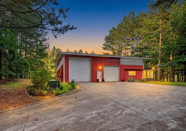 Homes for sale in Indian Mound, TN | 635 Seven Mile Ridge Rd, Indian Mound, TN 37079 | MLS# 3247992
