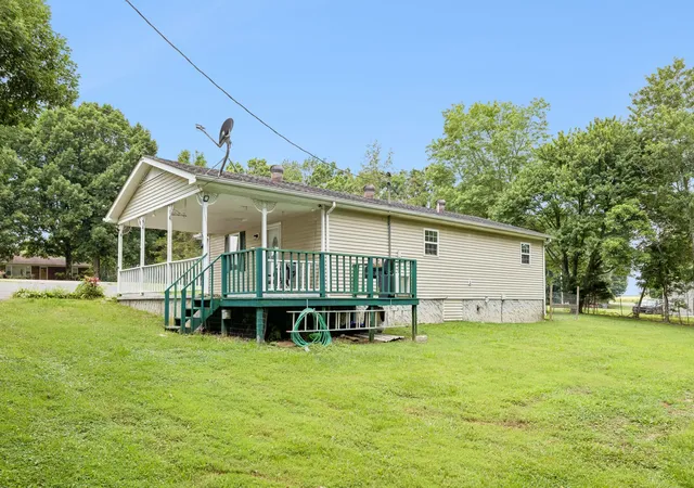 Homes for sale in Red Boiling Springs, TN | 818 Gamaliel Rd, Red Boiling Springs, TN 37150 | MLS# 3251163