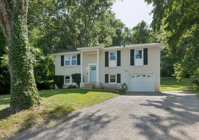 Photo 1 of Single family home for sale at 133 Shihmen Ct, Antioch, TN 37013 | MLS# 3256453 | Listing updated on 2026-10-01