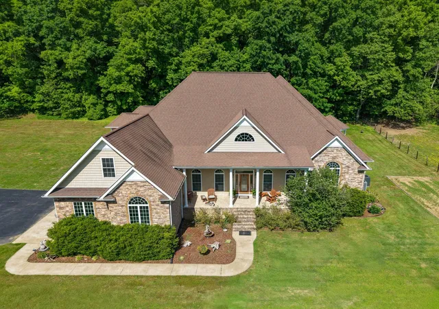 Homes for sale in Prospect, TN | 600 Bates Hollow Rd, Prospect, TN 38477 | MLS# 3247956