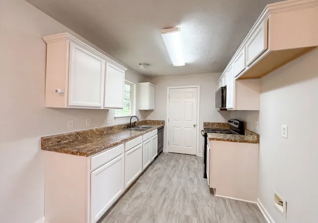 2nd image of 1125 Sima Shabat Ct, La Vergne, TN 37086 | MLS# 3248646