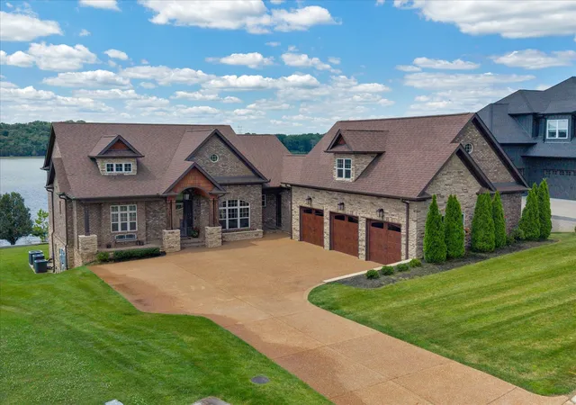 Photo 3 of Single family home for sale at 143 Kathryn Adele Ln, Mount Juliet, TN 37122 | MLS# 3251149 | Listing updated on 2026-09-23