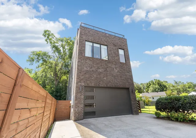 Photo 1 of Single family home for sale at 2702b Bronte Ave, Nashville, TN 37216 | MLS# 3250224 | Listing updated on 2026-09-02