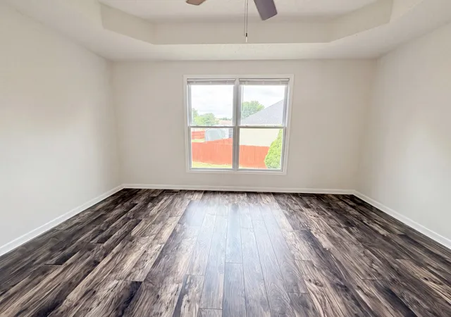 Photo 3 of Single family home for sale at 3609 Millington Dr, Clarksville, TN 37040 | MLS# 3248003 | Listing updated on 2026-10-06