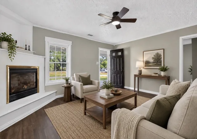 Photo 3 of Single family home for sale at 229 Adams St, Smithville, TN 37166 | MLS# 3254721 | Listing updated on 2026-09-30