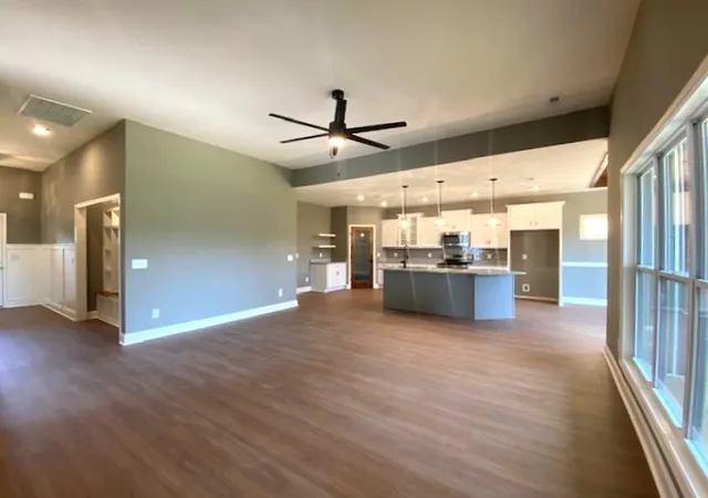 Photo 4 of Single family home for sale at 92 Miller Farm, Clarksville, TN 37043 | MLS# 3248623 | Listing updated on 2026-10-07