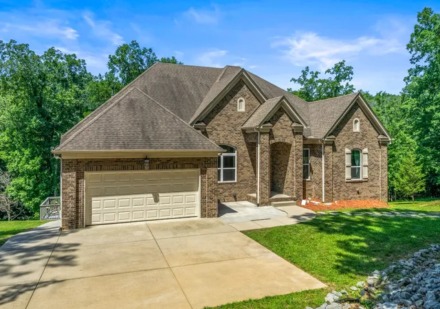 Photo 3 of Single family home for sale at 500 Moncrief Ave, Goodlettsville, TN 37072 | MLS# 3248255 | Listing updated on 2026-08-28