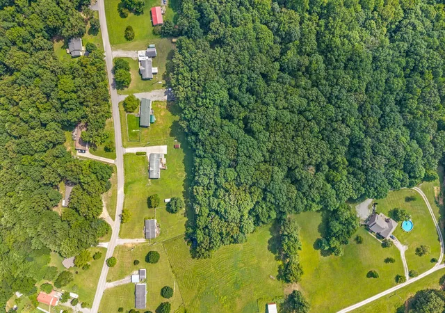 43rd image of 4736 Mickle Ln, Clarksville, TN 37043 | MLS# 3248764