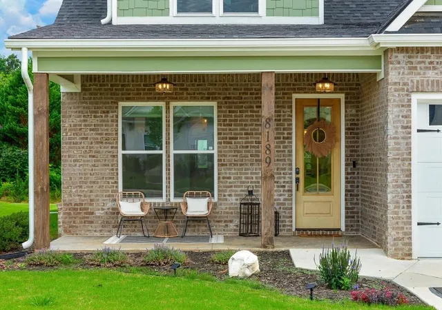 Photo 3 of Single family home for sale at 8189 Snowdrop Way, Ooltewah, TN 37363 | MLS# 3248610 | Listing updated on 2026-08-20