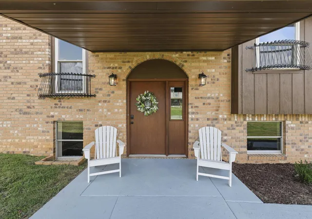 Photo 4 of Single family home for sale at 2802 Saint Lawrence Rd, Chattanooga, TN 37421 | MLS# 3268531 | Listing updated on 2026-09-21