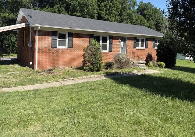 Homes for sale in Shelbyville, TN | 400 Neely Ave, Shelbyville, TN 37160 | MLS# 3248167