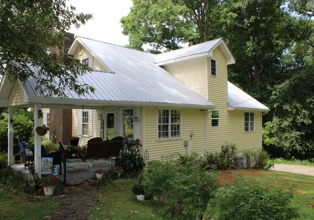 Photo 4 of Single family home for sale at 612 Bost Rd, Mc Minnville, TN 37110 | MLS# 3250913 | Listing updated on 2026-10-21