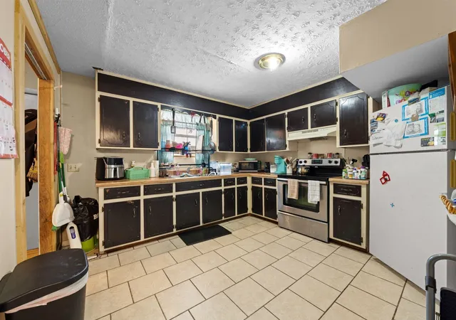Listing Photo 5 - Condo for sale in building located at 5608 Hwy 48 N, Dickson, TN 37055