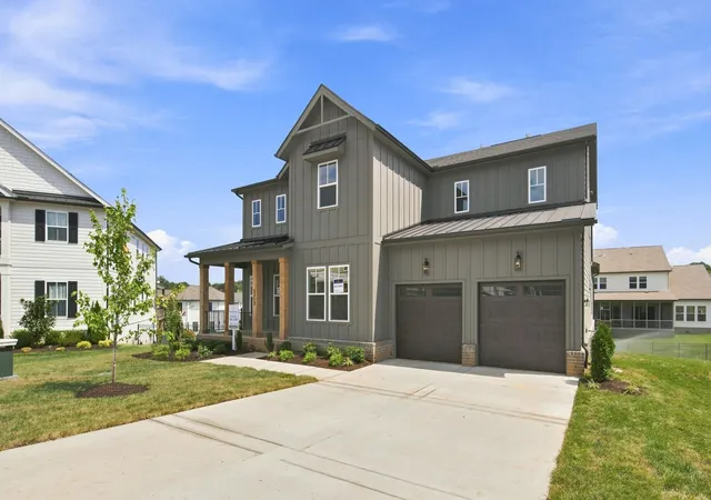 Photo 3 of Single family home for sale at 5068 Fairhaven Cir, Thompsons Station, TN 37179 | MLS# 3250737 | Listing updated on 2026-10-25