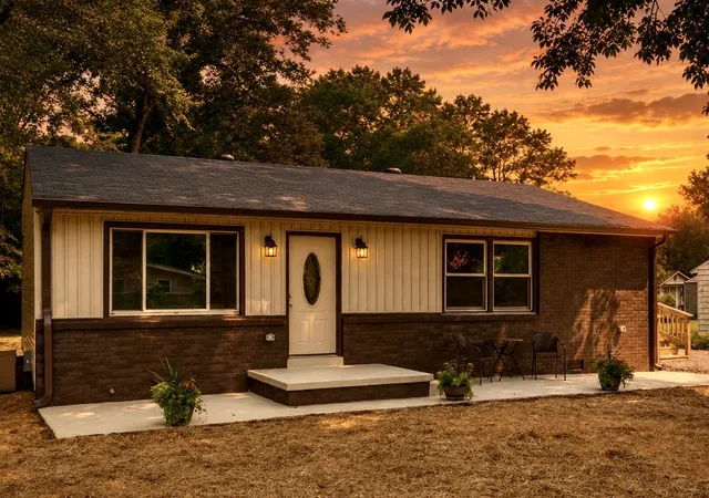 2nd image of 207 Tulsa Ave, Tullahoma, TN 37388 | MLS# 3314358