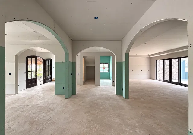 Photo 2 of Single family home for sale at 800 Watts Ln, Nashville, TN 37209 | MLS# 3251566 | Listing updated on 2026-09-21