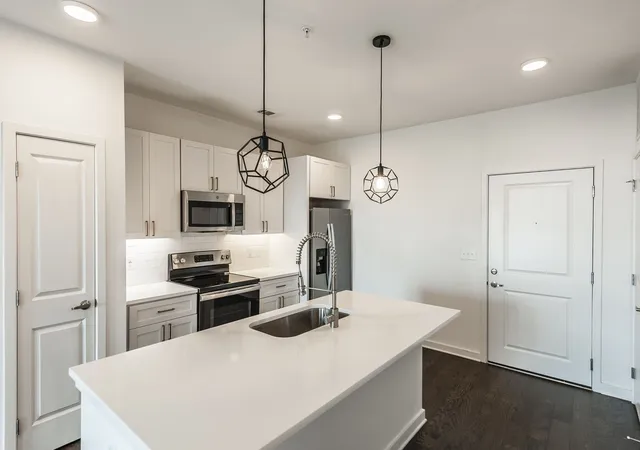 2nd image of 1677 54Th Ave N #438, Nashville, TN 37209 | MLS# 3255596