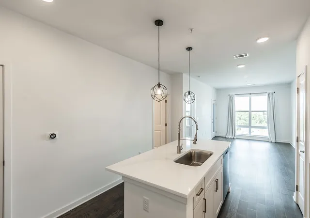 3rd image of 1677 54Th Ave N #438, Nashville, TN 37209 | MLS# 3255596
