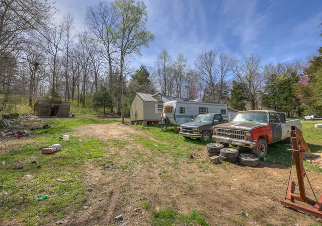4th image of 1200 Bloom Landing Rd, Charlotte, TN 37036 | MLS# 3248165