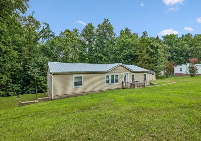 Homes for sale in Lyles, TN | 8896 Greer Rd, Lyles, TN 37098 | MLS# 3263218
