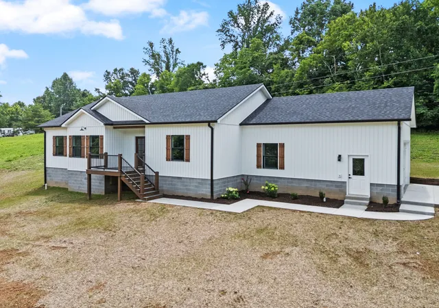 3rd image of 1299 Freeman Loop, Cumberland Furnace, TN 37051 | MLS# 3255696