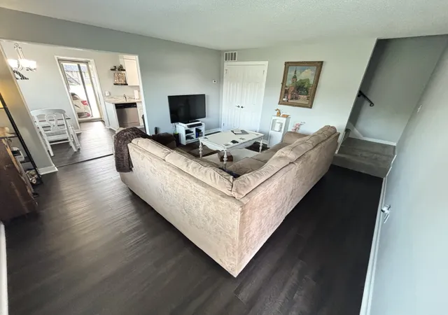 2nd image of 250 Donna Dr #2B, Hendersonville, TN 37075 | MLS# 3248319