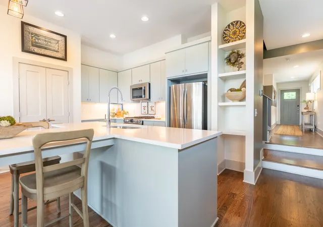 Photo 4 of Townhouse for sale at 20a Fern Ave, Nashville, TN 37207 | MLS# 3248318 | Listing updated on 2026-06-24