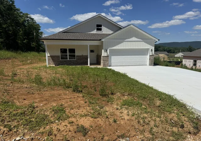 Homes for sale in Pelham, TN | 13 Hamby Dr, Pelham, TN 37366 | MLS# 3248302