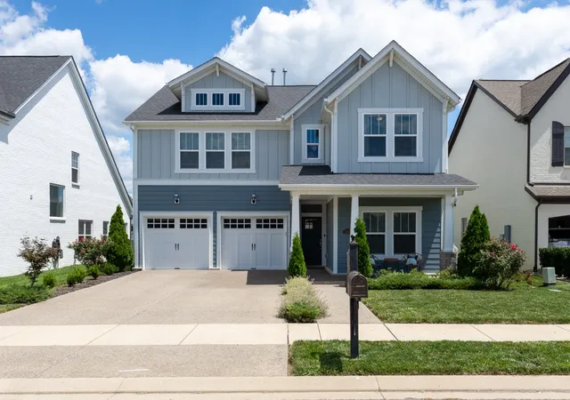 Photo 1 of Single family home for sale at 1406 Serenity Ct, Hendersonville, TN 37075 | MLS# 3248397 | Listing updated on 2026-08-24