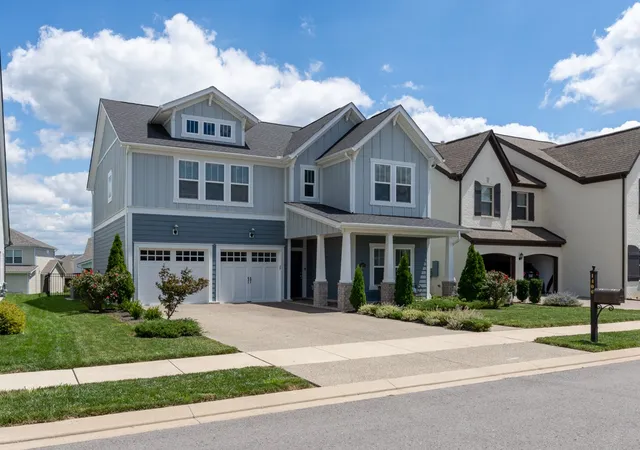 Photo 3 of Single family home for sale at 1406 Serenity Ct, Hendersonville, TN 37075 | MLS# 3248397 | Listing updated on 2026-08-24