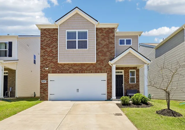 Homes for sale in Antioch, TN | 7647 Gunners Landing Dr, Antioch, TN 37013 | MLS# 3248447