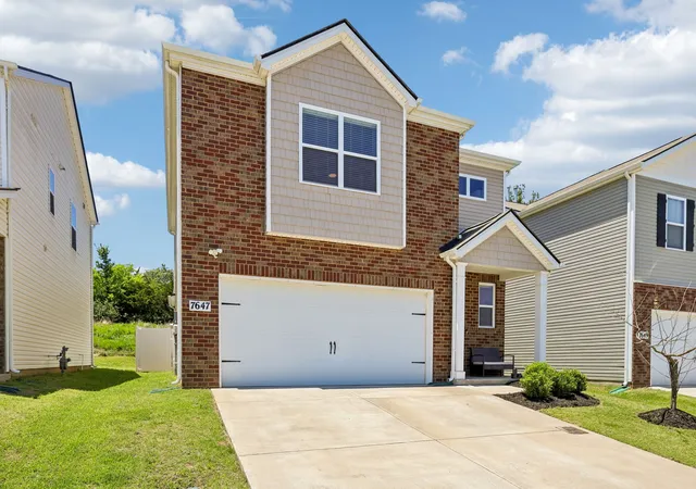 Homes for sale in Antioch, TN | 7647 Gunners Landing Dr, Antioch, TN 37013 | MLS# 3248447