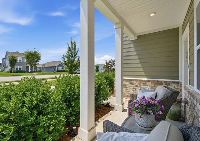 Photo 3 of Single family home for sale at 148 Harvest Point Blvd, Spring Hill, TN 37174 | MLS# 3251161 | Listing updated on 2026-09-03