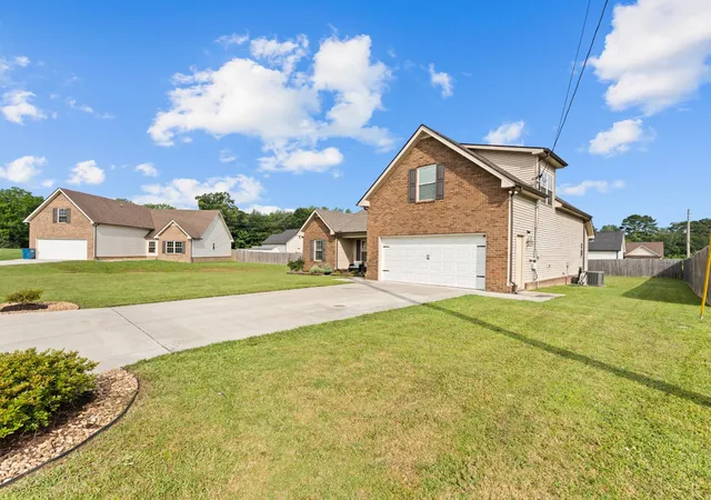 Photo 1 of Single family home for sale at 115 Grace Ct, Manchester, TN 37355 | MLS# 3248439 | Listing updated on 2026-09-23