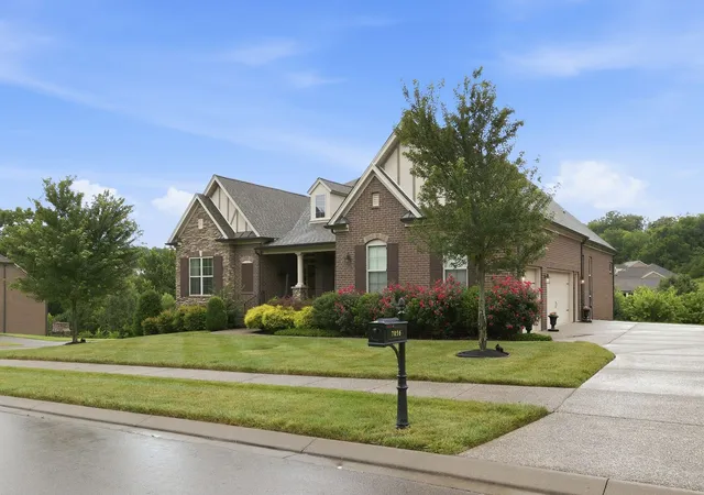 2nd image of 7056 Crimson Leaf Ln, College Grove, TN 37046 | MLS# 3248470