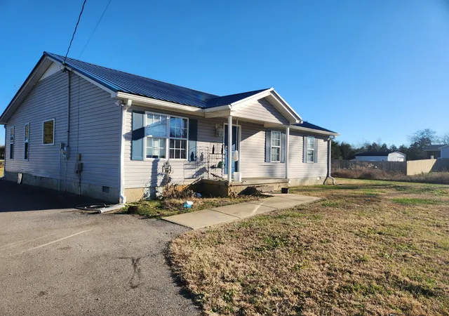 Homes for sale in Christiana, TN | 434 Meadowview Dr, Christiana, TN 37037 | MLS# 3248585