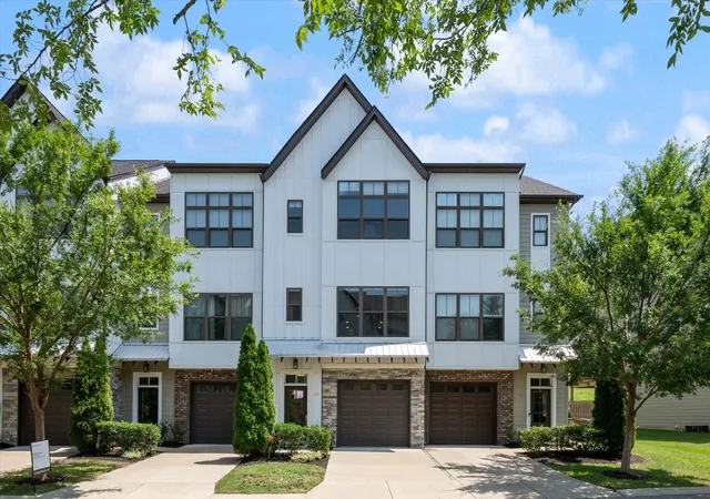 Photo 1 of Townhouse for sale at 171 Stonecrest Dr, Nashville, TN 37209 | MLS# 3312269 | Listing updated on 2026-08-06