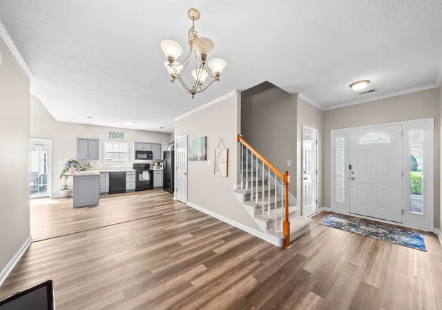 Photo 3 of Single family home for sale at 3737 Meadow Ridge Ln, Clarksville, TN 37040 | MLS# 3248477 | Listing updated on 2026-08-29