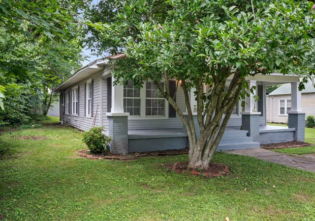 Homes for sale in Tullahoma, TN | 309 N Washington St, Tullahoma, TN 37388 | MLS# 3250267