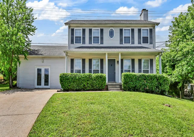Photo 1 of Single family home for sale at 1025 Dandelion Dr, Clarksville, TN 37042 | MLS# 3248700 | Listing updated on 2026-10-20