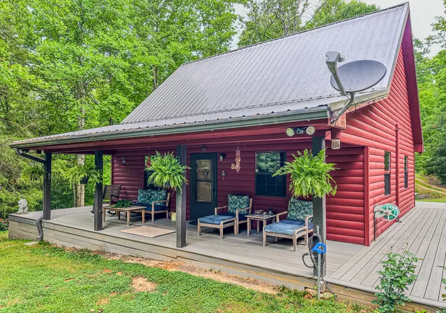 1st image of 220 Ovilla Lane, Lawrenceburg, TN 38464 | MLS# 3248602