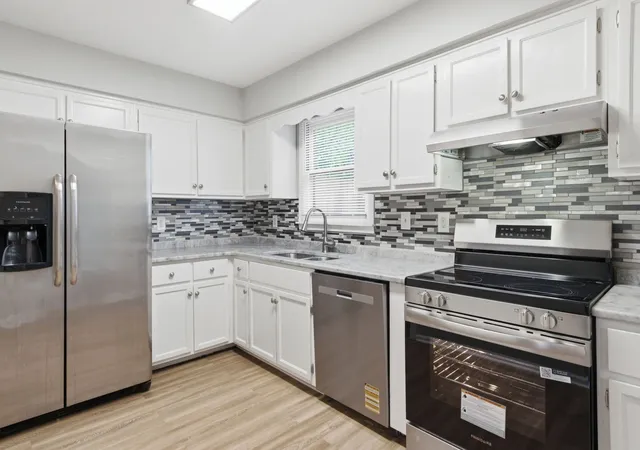 Townhouse for sale at 413 Westfield Dr, Nashville, TN 37221 | MLS# 3254785