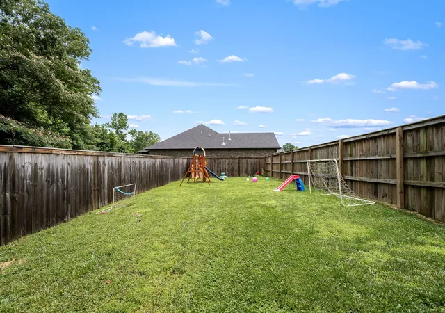Homes for sale in Tullahoma, TN | 139 Blue Sky Ct, Tullahoma, TN 37388 | MLS# 3249068