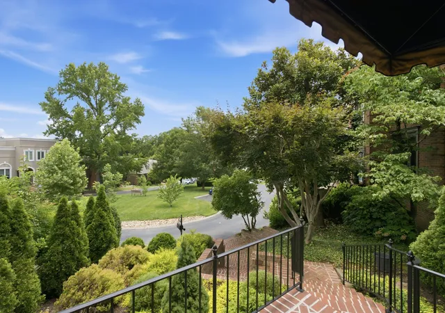 3rd image of 165 Charleston Park, Nashville, TN 37205 | MLS# 3251646