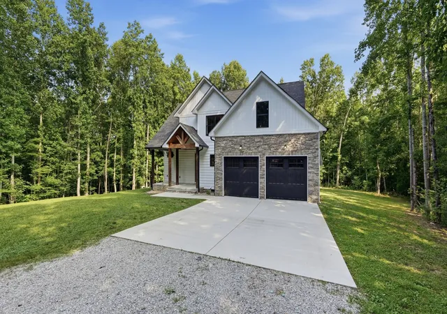Homes for sale in Lynchburg, TN | 209 Tree Hill Ln, Lynchburg, TN 37352 | MLS# 3251674