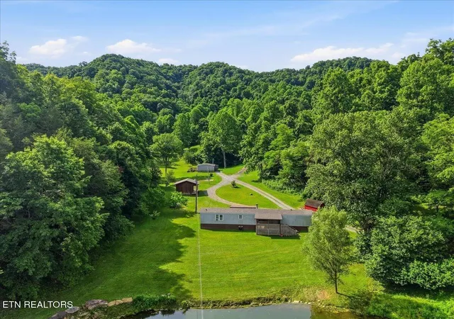 4th image of 3503 Tn-70, Eidson, TN 37731 | MLS# 3248622