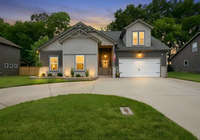 Photo 1 of Single family home for sale at 1024 Michaela Cir, Clarksville, TN 37043 | MLS# 3255860 | Listing updated on 2026-08-20