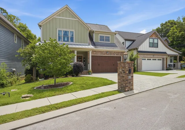 Photo 2 of Single family home for sale at 2612 Wendell Way, Chattanooga, TN 37421 | MLS# 3248662 | Listing updated on 2026-08-30