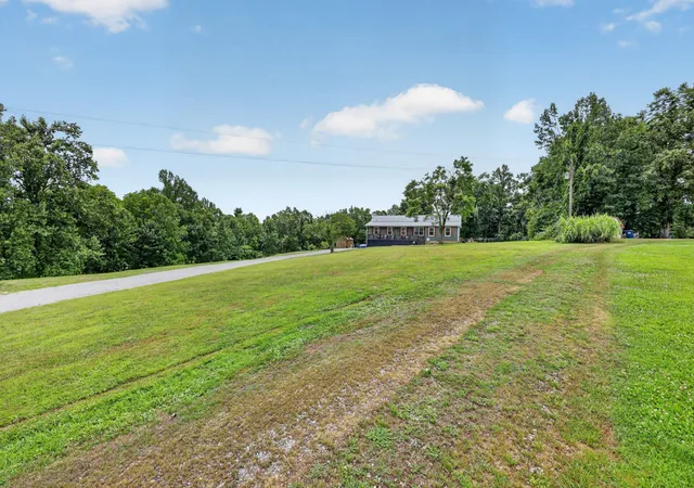 2nd image of 2237 Cold Springs Rd, Lafayette, TN 37083 | MLS# 3248677